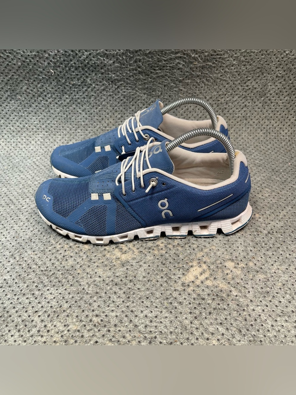 On Cloud 5 Blue Denim Running Shoes Size 9 Women’s